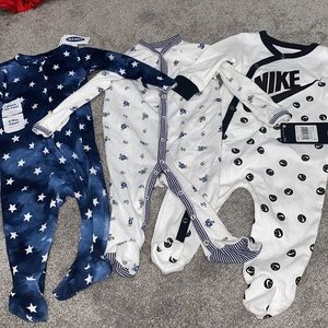 BABY BUNDLE PACKAGE! Polo , Nike , Old Navy! Includes blanket & 3 towels too!